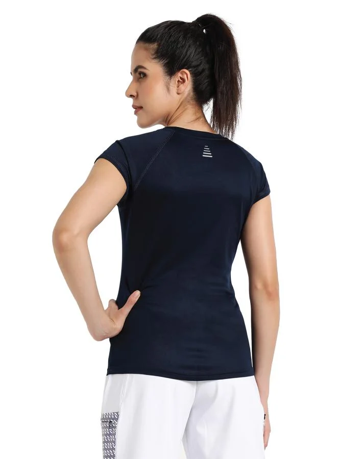 زيسي تي شيرت نسائي بياقة على شكل حرف